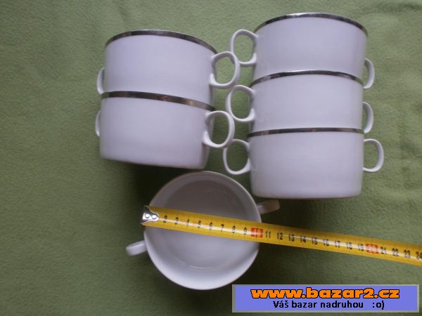 Jídelní souprava - bílý porcelán