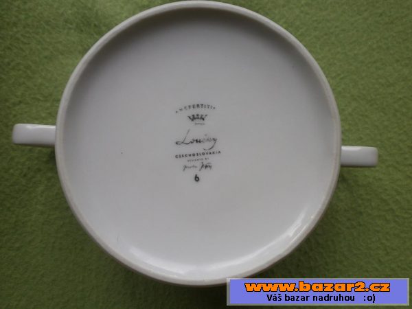 Jídelní souprava - bílý porcelán