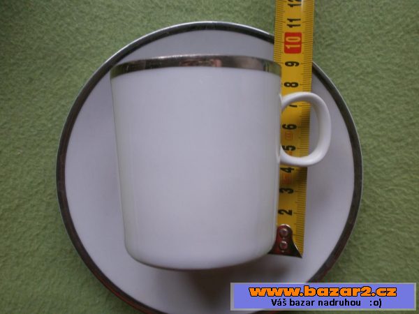Jídelní souprava - bílý porcelán