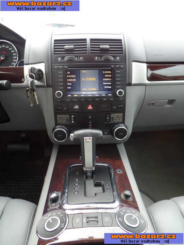VW Touareg 2,5 TDI