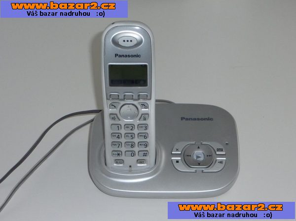 DIGITÁLNÍ BEZDRÁTOVÝ TELEFON PANASONIC 