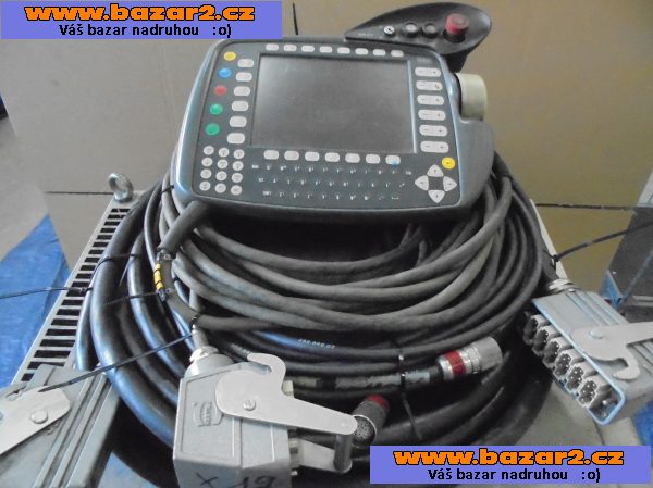 Průmyslový robot KUKA KR 200/2-KRC1
