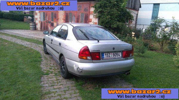 Mitsubishi Carisma 1,8 GDI top stav