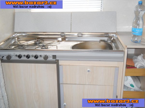 Prodám karavan zn. Caravelaie