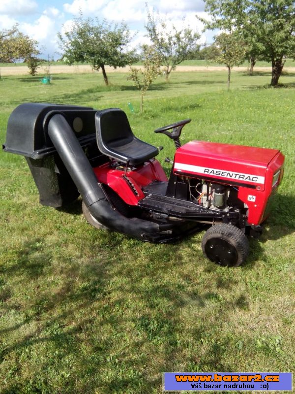 Zahradní traktor MTD se sb. koši