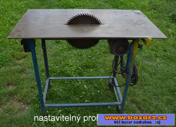 Pila okružní s 2 kotouči