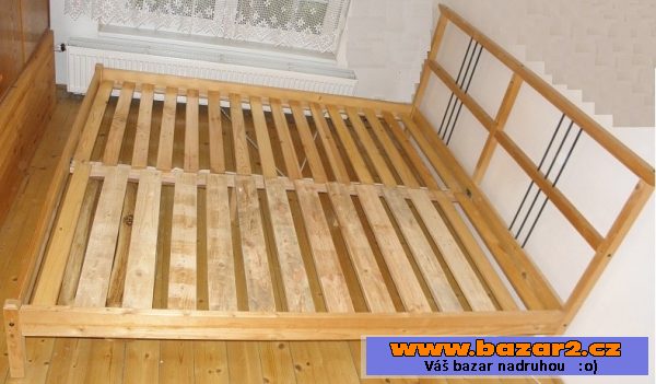 Postel 200x180cm z masivu