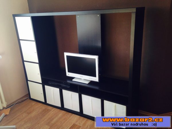 TV stěnu Ikea