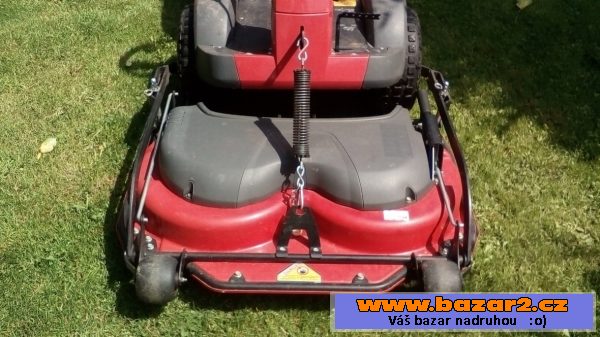 Sekačku trávy Rider  XK13
