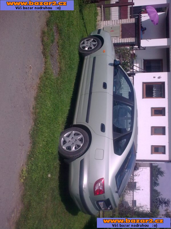 Hyundai Elantra 16cm, 