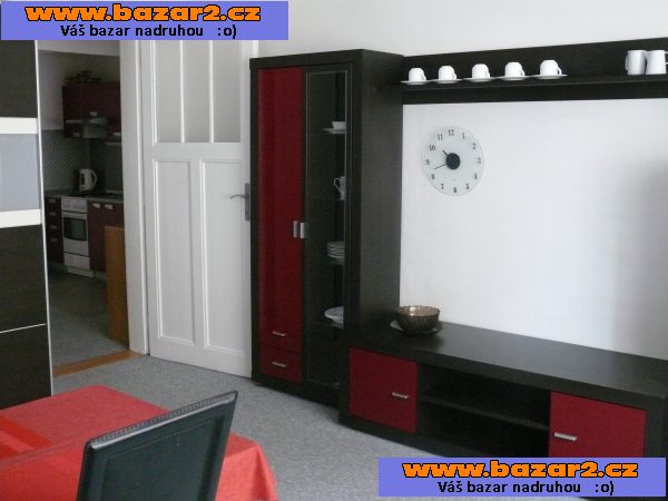 PRONÁJEM  ZAŘÍZENÉHO  BYTU 2+KK - PRAHA7 / Přímí majitel