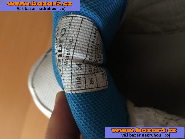 Sálové boty UMBRO, vel. 34