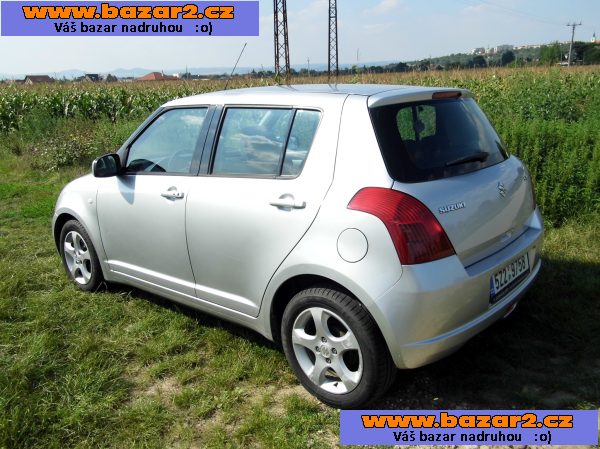 Suzuki Swift 2005 1,3  92500 km