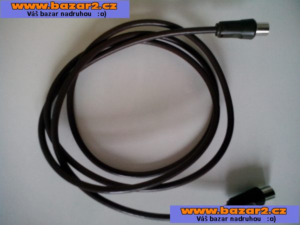 Anténní koaxiální kabel prodlužovací, 75 Ohm, 2 kusy dvakrát 1,5 m.