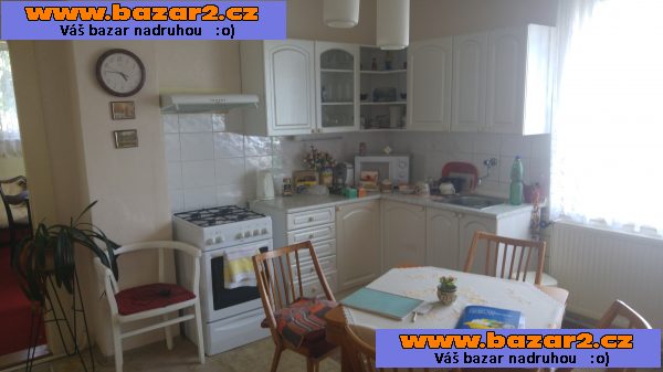 RD 3+1, garáž, pozemek 774 m2 ul. Královická, Bra