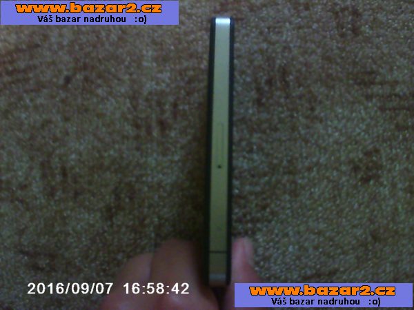 Apple iPhone 4 32GB-4, inzerce-cz.cz Apple iPhone 4 32GB