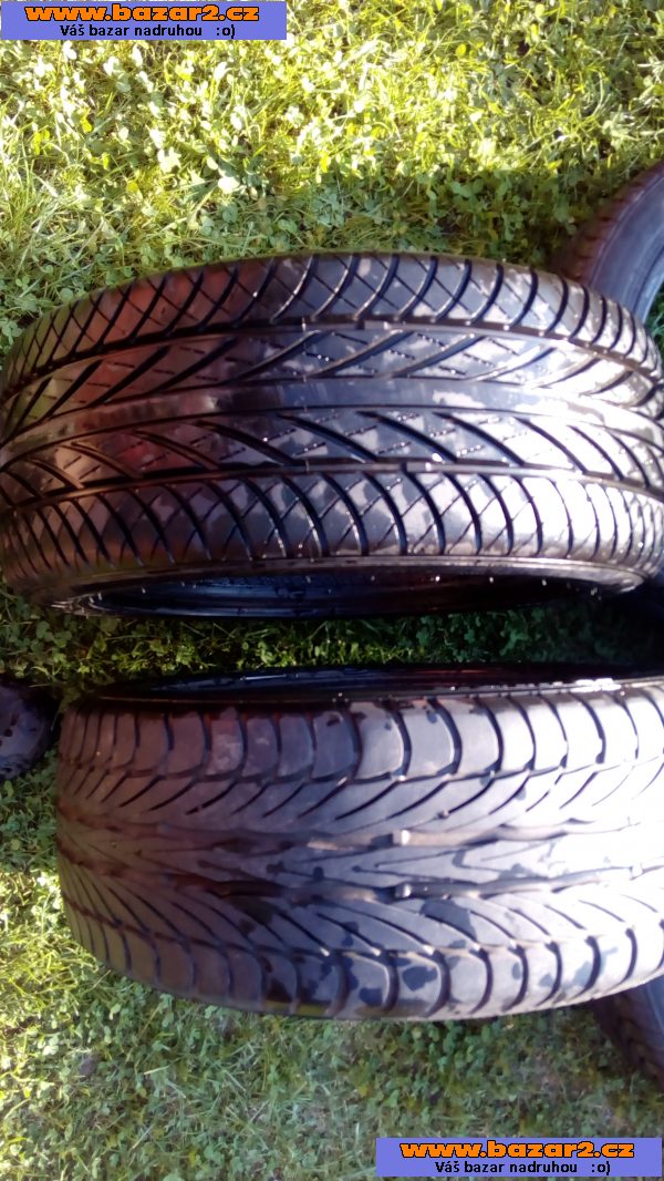 sada pneu 195/50 R15