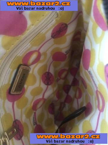 Guess crossbody reiko černá