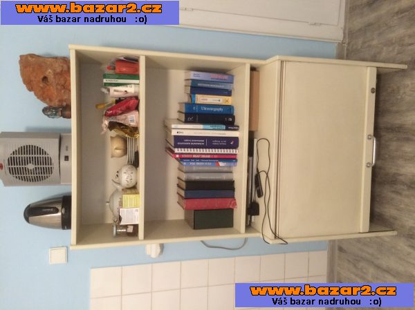 Prodam kancelářský nábytek- ordinace lekare, velmi levne