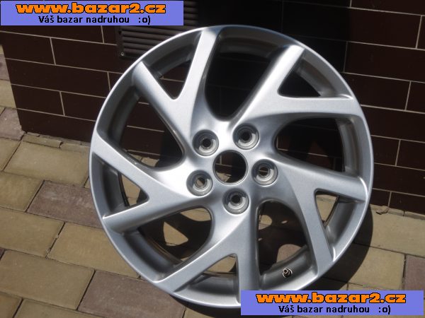 MAZDA 3 Al kola  4 ks