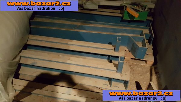 samostatně stojící mostový jeřáb DEMAG s kočkou demag 1,6t