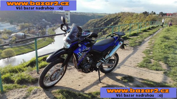 Prodám Yamahu XT 660r/ rv. 2007 Najeto 22400 Km/ 89000Kč