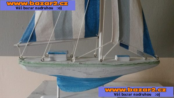 Model plachetnice (dekorace)