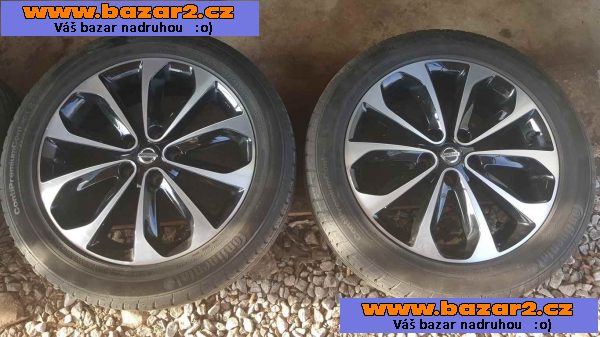 Nissan 40300 JD18C 5x114.3 6.5jx18 et40