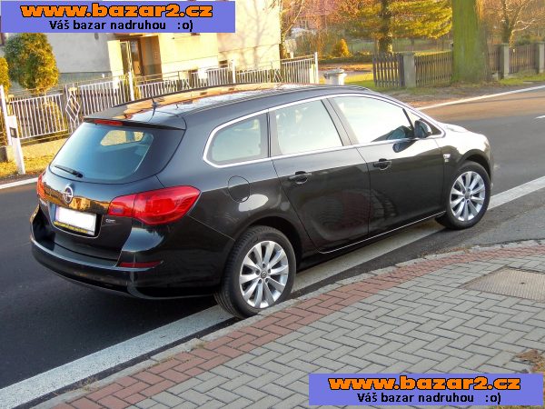 Opel Astra 1,7 CDTi, 2012, 1.Majitel,ČR, 34 tis.Km, kůže.