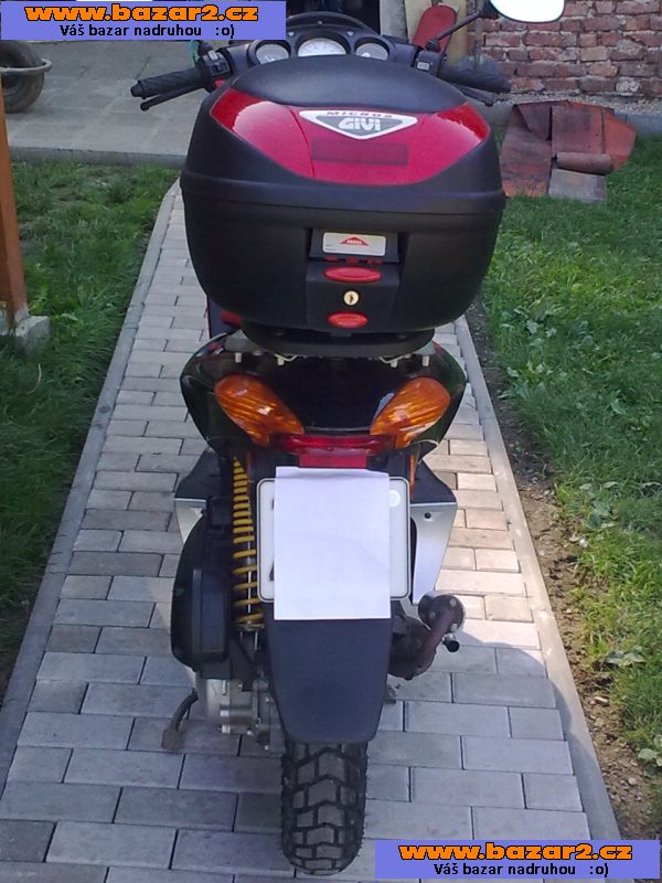 Prodám skutra HONDU X8RX 60cm.