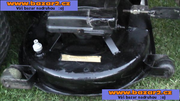 POLO-profesionální / ČESKÝ!! / travní traktor Wiskonsin-APR 16-102