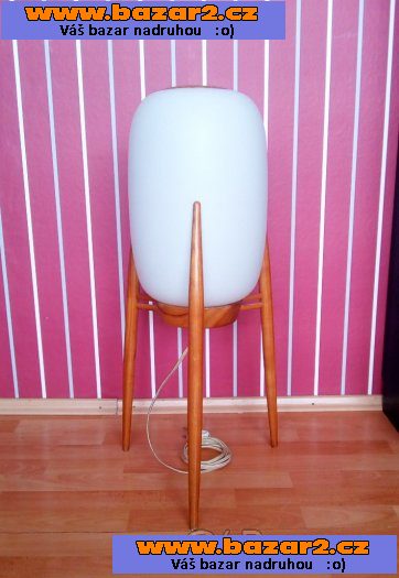 Lampa dřevěná retro Expo Brusel 58 podlahova stara koupím