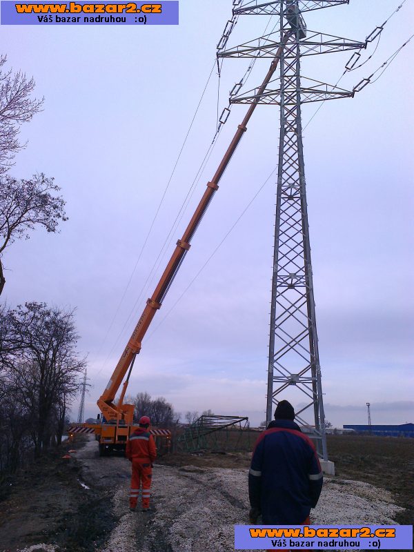 Pracovné plošiny do výšky 45m. nosnosť koša 550kg. 
