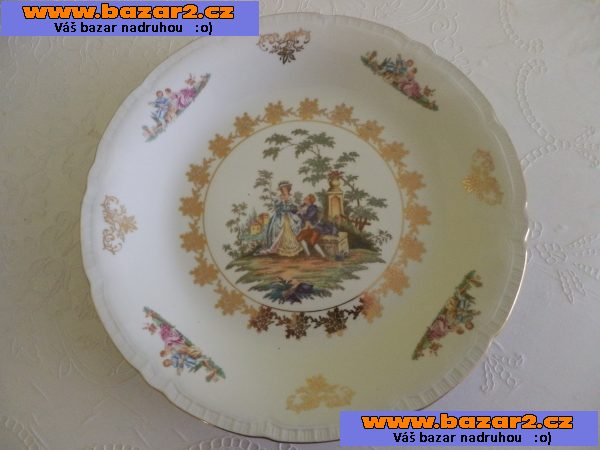 porcelánové talíře