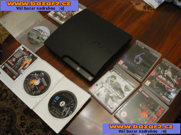 Prodám PS3 250Gb+8 her