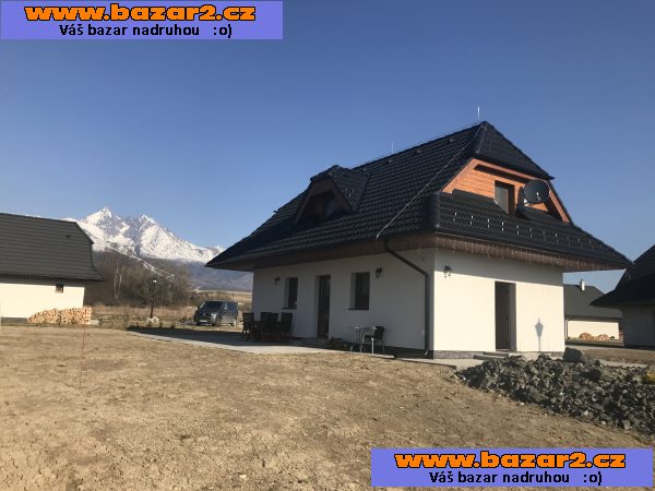 Vysoké Tatry / dobová chalúpka na prenájom v areáli Tatranský Dvor / Slovensko