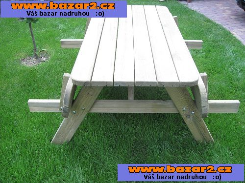 Novy Pivní set -stolo lavice pro 4/8 osob