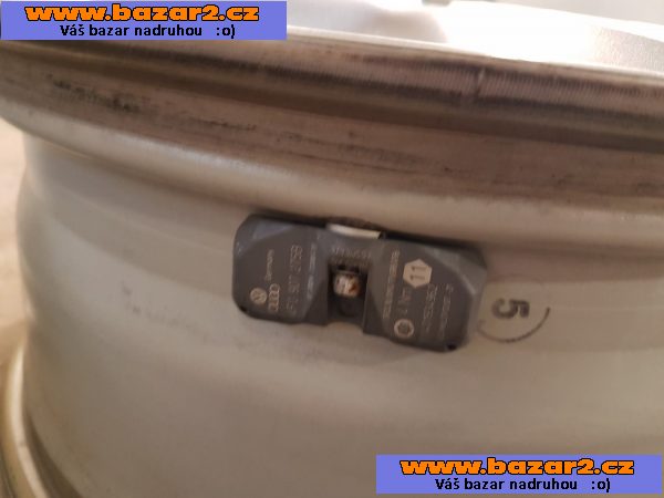 sada alu kola Volkswagen 5x130 8jx18