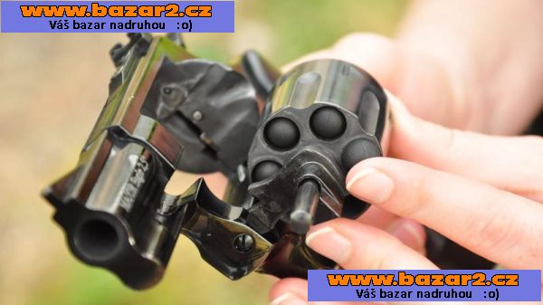 Revolver na gumové projektily - černý - bez ZP