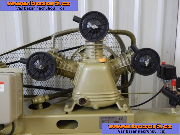 Vzduchový třípíst kompresor 3 kW-200l,11bar-nový