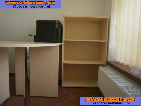 Zařízení kanceláře - poradenské místo 