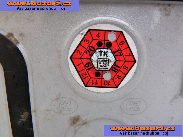 Vw passat kombi rv 2001 2.5 tdi