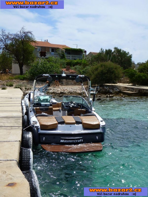 Loď Mastercraft x25