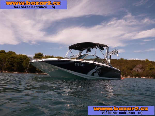 Loď Mastercraft x25