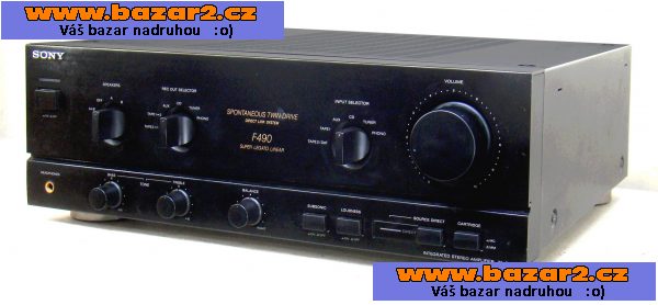 Integrovaný zesilovač SONY 2x 150 W