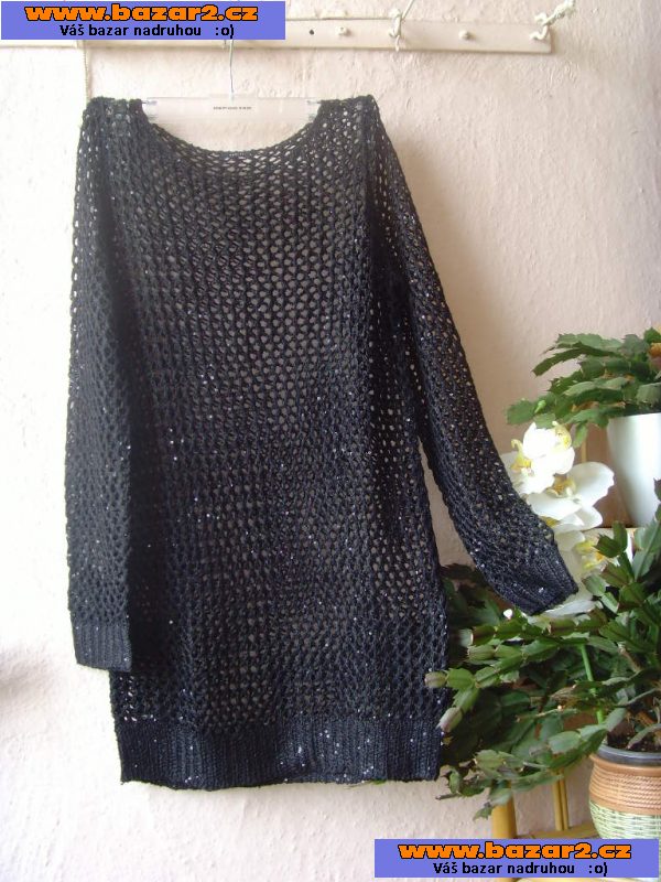 MOHITO - sytě černá sítová - velice příjemná tunika v. M-XL 