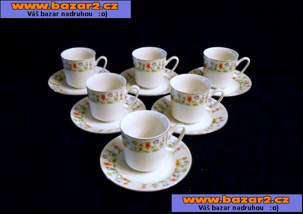 Porcelánový kávový servis 