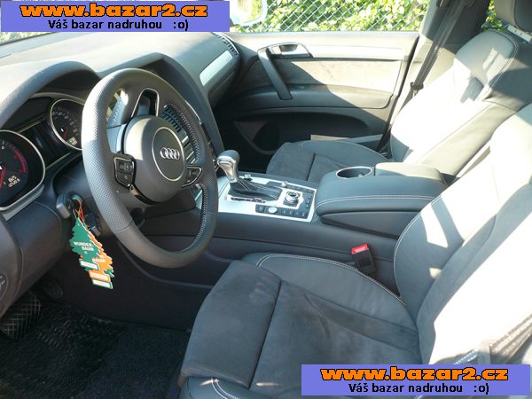 AUDI Q7 S-Line první majitel prodá