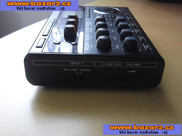 TASCAM DP-006