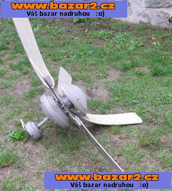 Lampa s vetrnikem